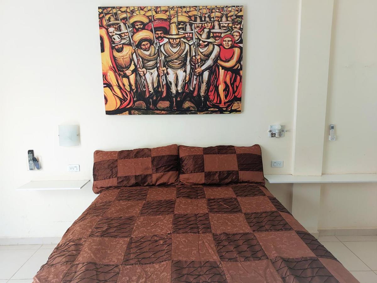 Apartamento 12 Con Dos Camas , A 200 Mts Del Vado Del Rio , Cerca Del Centro De Gobierno , Internet De Alta Velocidad エルモシヨ エクステリア 写真