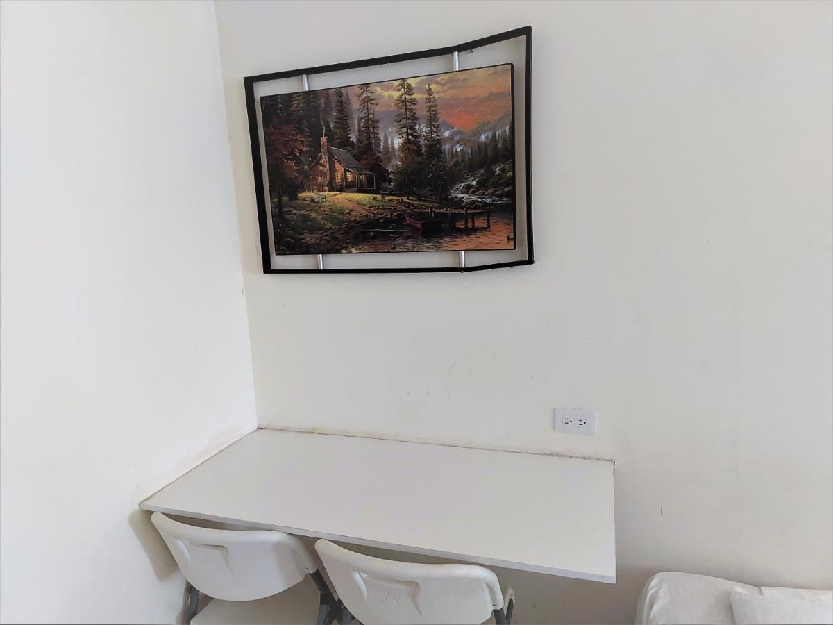 Apartamento 12 Con Dos Camas , A 200 Mts Del Vado Del Rio , Cerca Del Centro De Gobierno , Internet De Alta Velocidad エルモシヨ エクステリア 写真